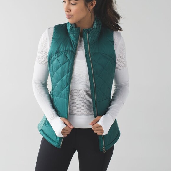 NWT Lululemon Down For A Run Vest, Sz 4, FORAGE TEAL - Picture 5 of 11